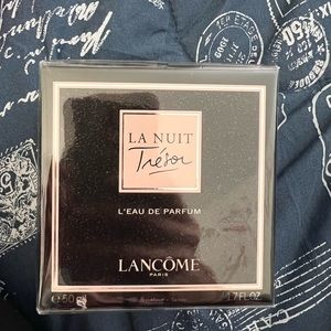 Lancome La Nuit trésor. 1.7oz